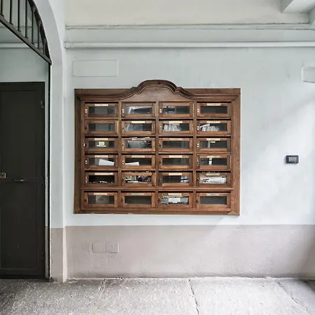 Guesthost - Palazzo Di Citta Elegant * Turín